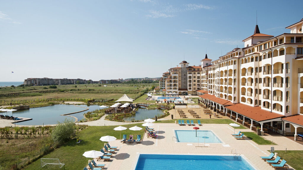 Sunrise All Suites