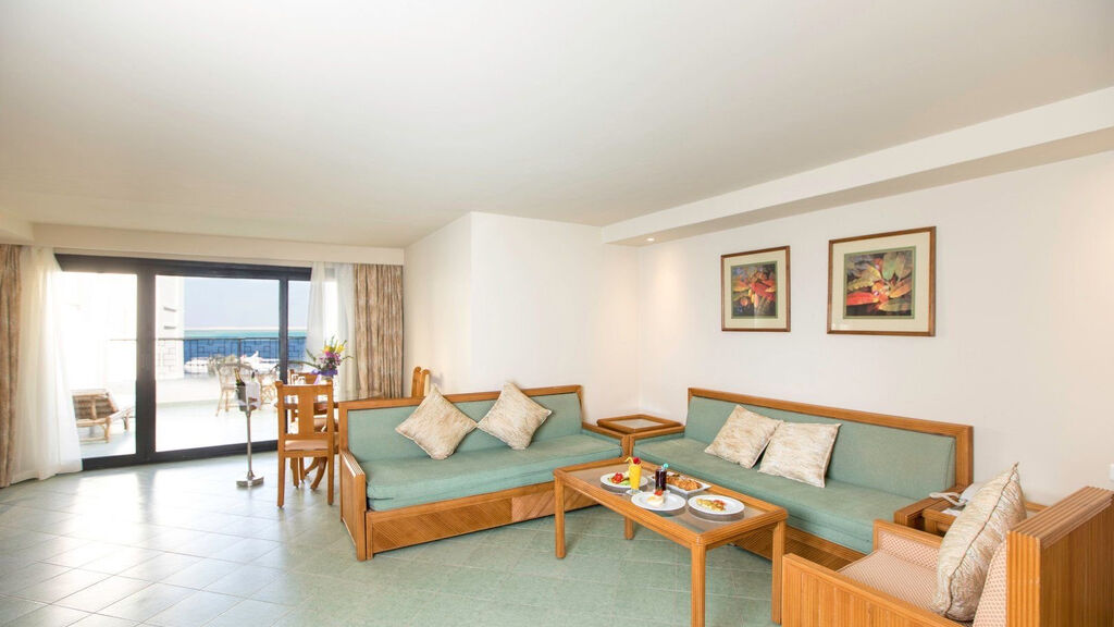 Sunrise Holidays Resort (+16 Only)