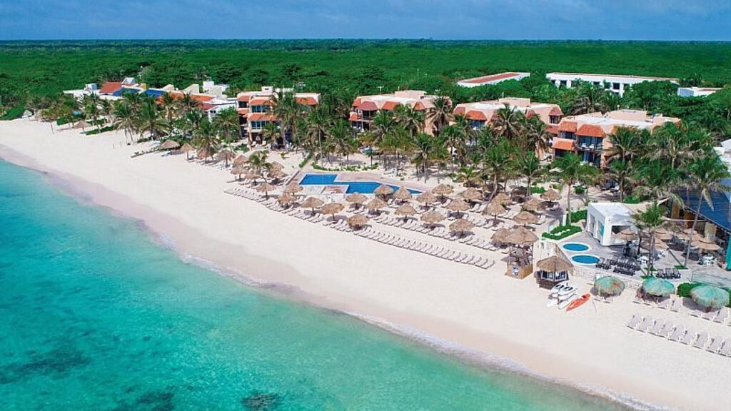 Sunscape Akumal Beach Resort
