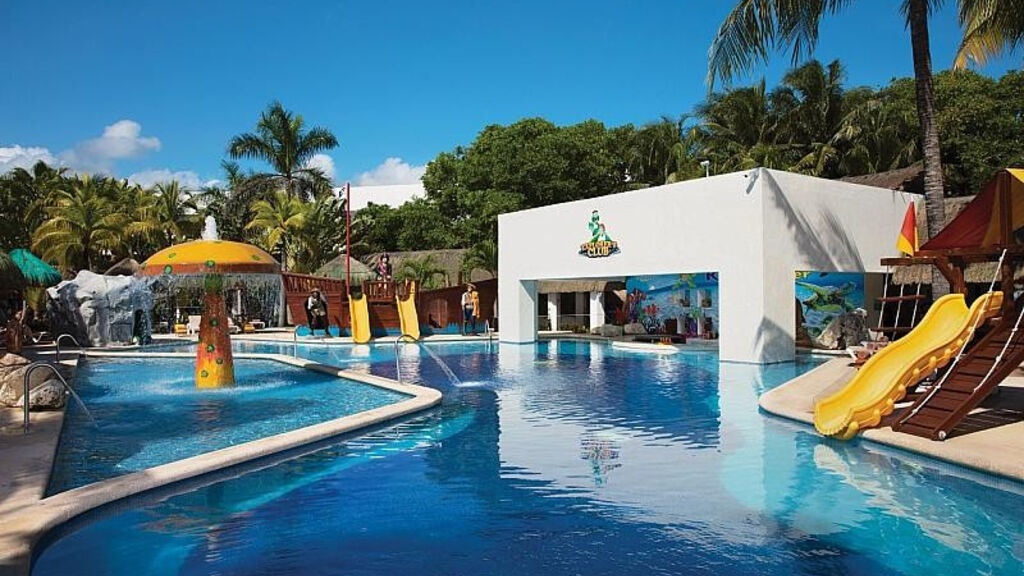 Sunscape Akumal Beach Resort