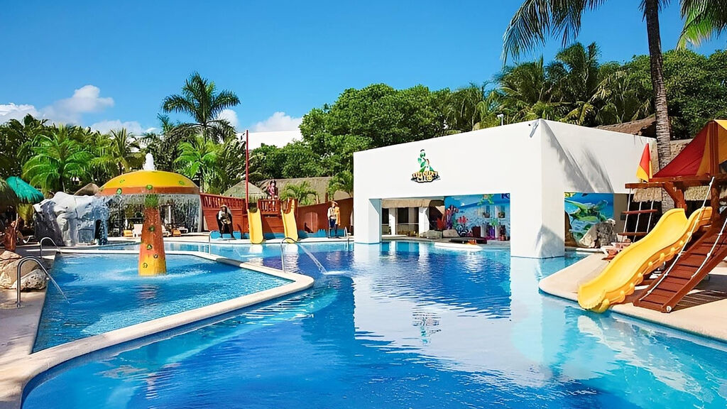 Sunscape Akumal Beach Resort