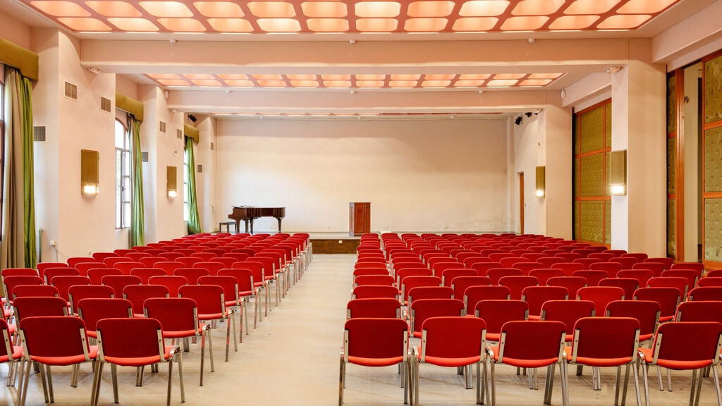 Sunshine Crete Beach