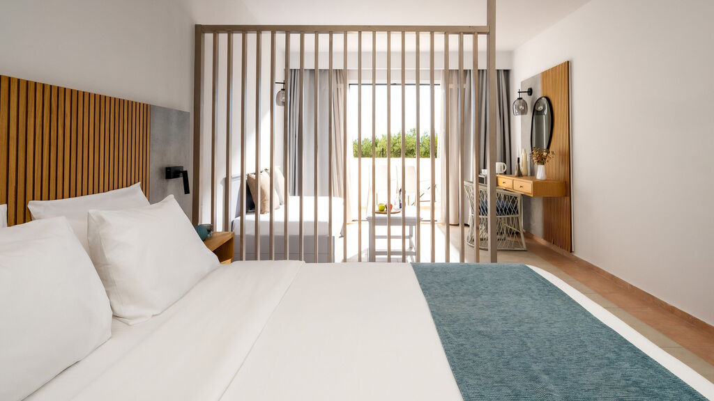 Sunshine Crete Village