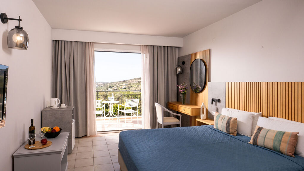 Sunshine Crete Village