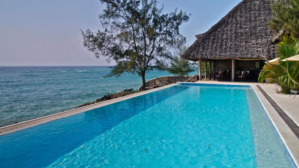 Sunshine Marine Lodge