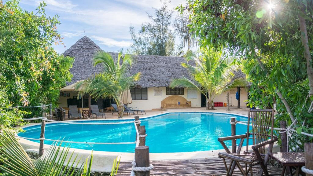 Sunshine Marine Lodge