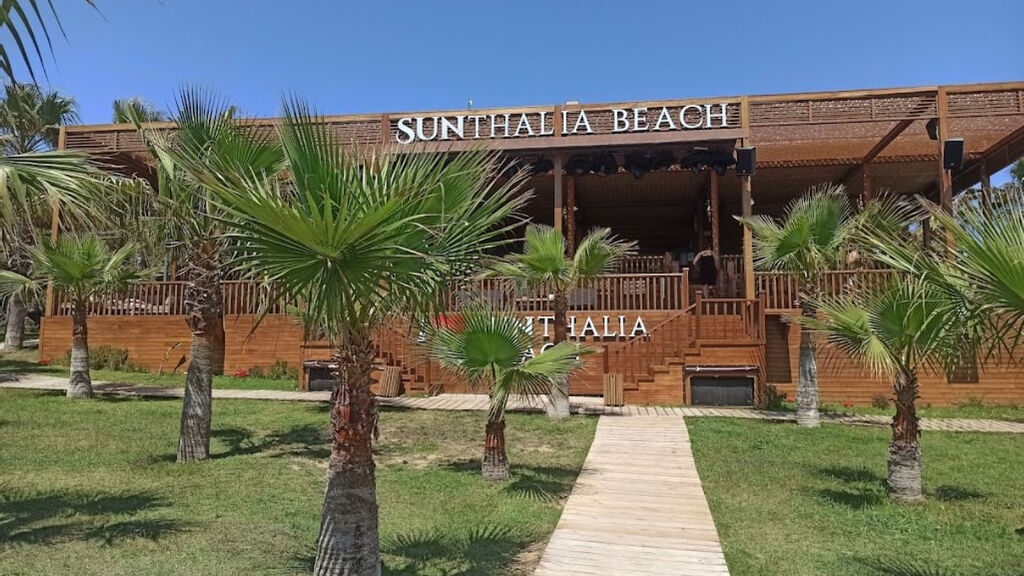 Sunthalia Hotel and Resort