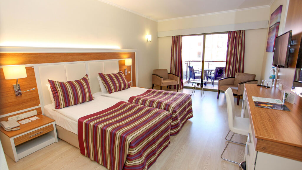 Pegasos Royal & Resort