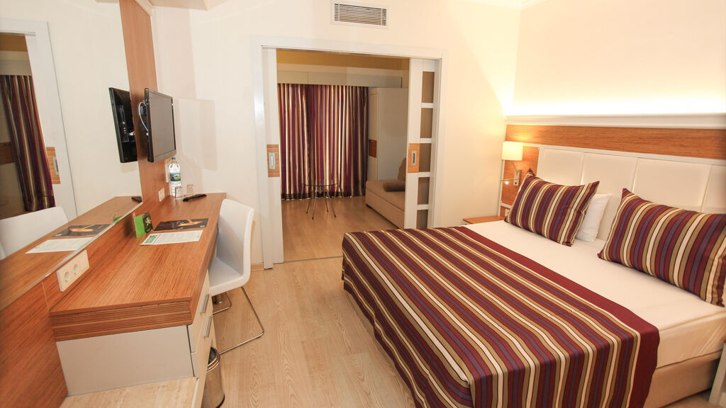 Pegasos Royal & Resort