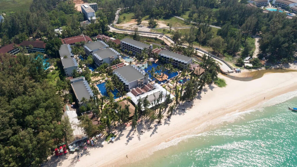 Sunwing Bangtao Beach