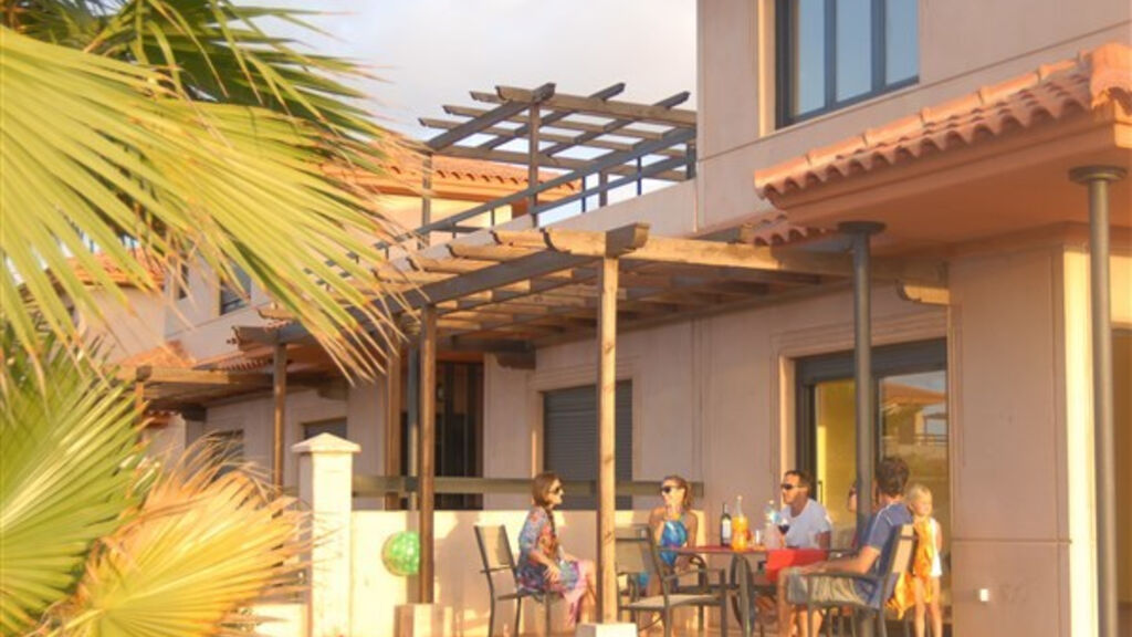 Surf House Origo Mare