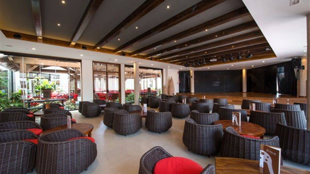 Surf House Origo Mare