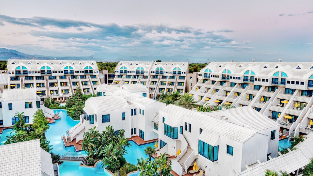 Susesi Luxury Resort