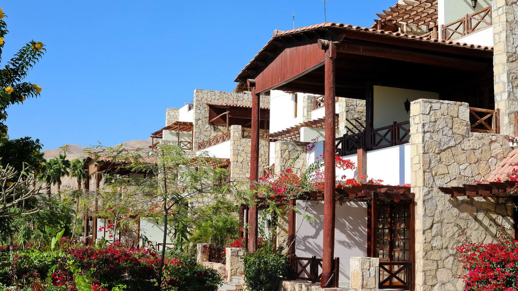 Taba Hotel & Nelson Village