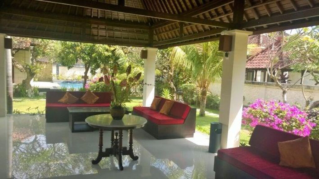 Taman Agung Beach Inn