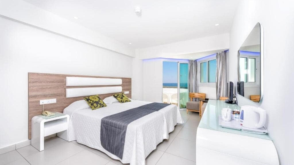 Tasia Maris Sands Beach