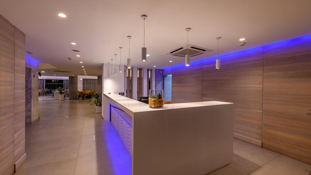 Tasia Maris Sands Beach