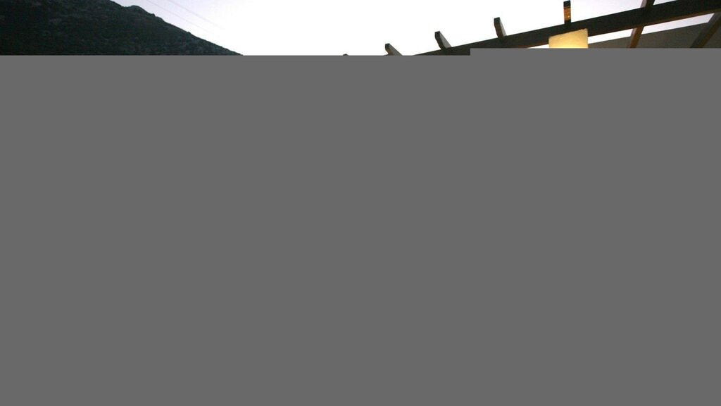 Tesoro Hotel Nikiana