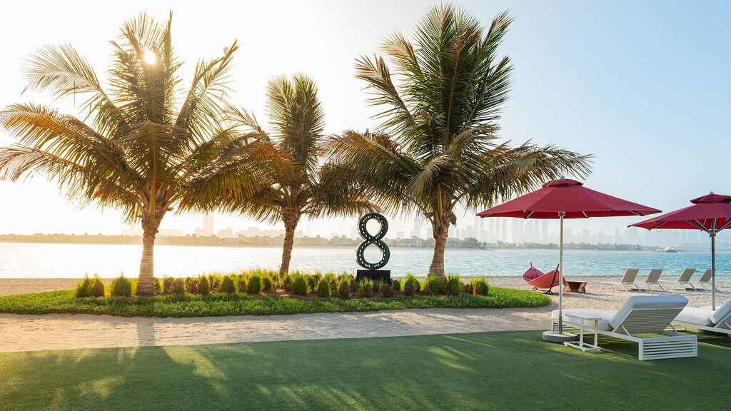 Th8 Palm Dubai Beach Resort Vignette Collection