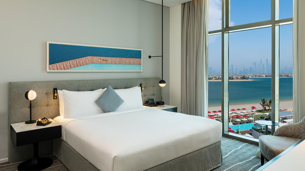 Th8 Palm Dubai Beach Resort Vignette Collection