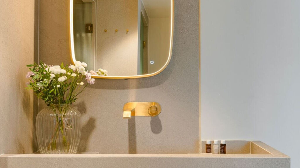 The Alley Boutique Hotel & Spa