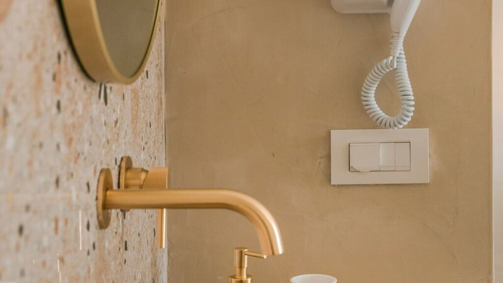 The Alley Boutique Hotel & Spa