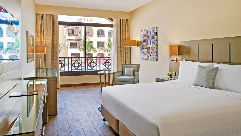 The Cove Rotana Resort 