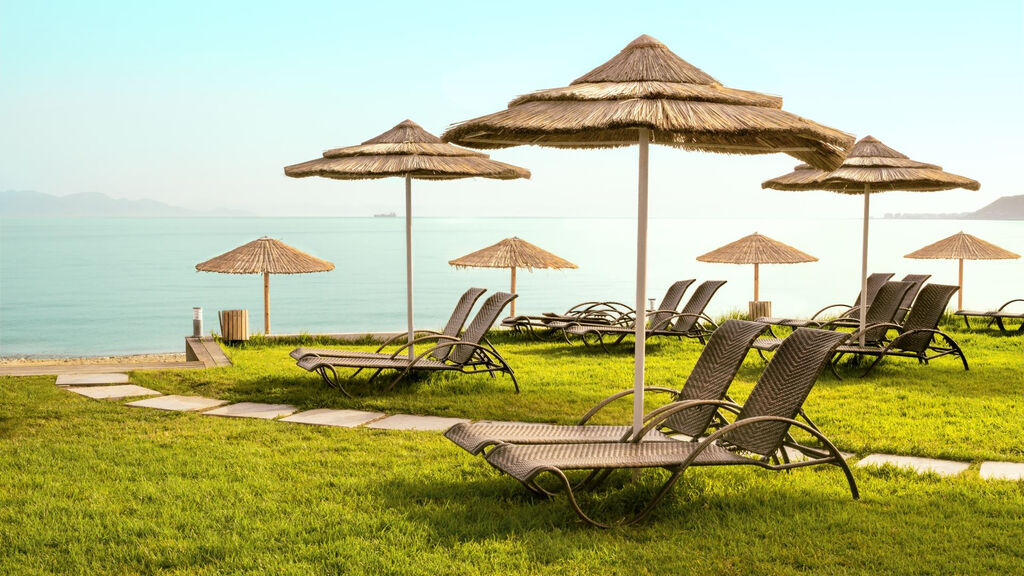 The Ixian Grand & All Suites