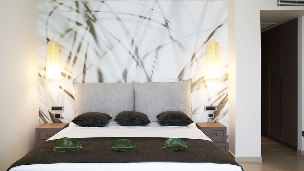 The Ixian Grand & All Suites