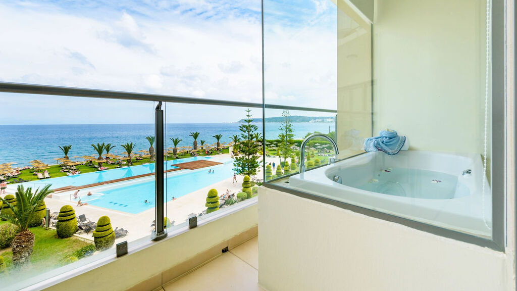 The Ixian Grand & All Suites