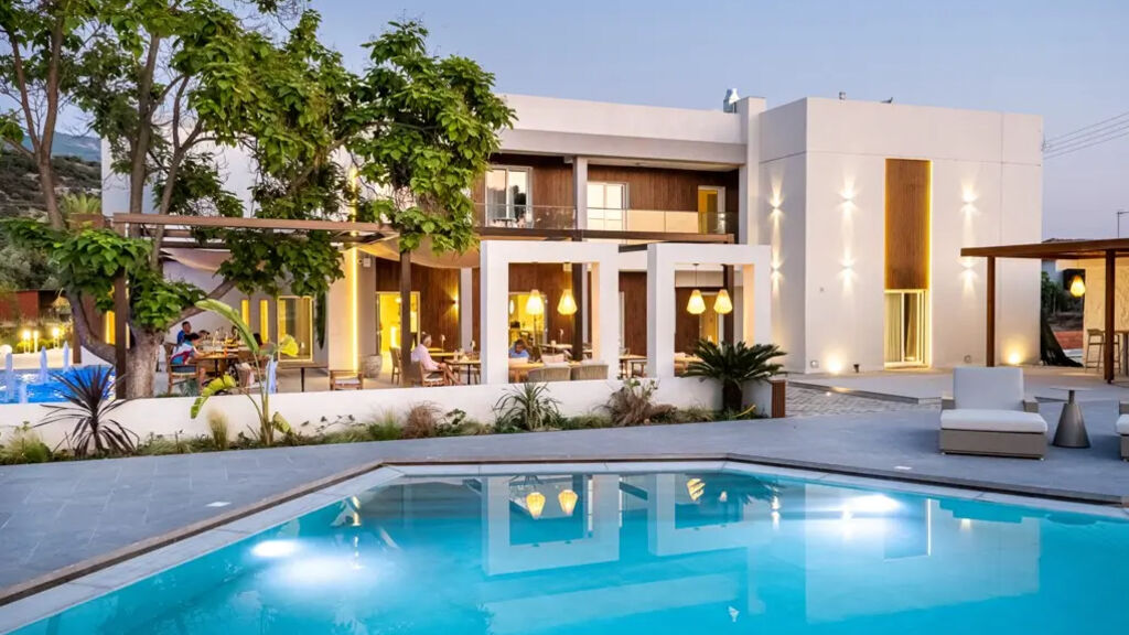 The Mini Resort