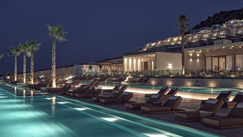 The Royal Senses Resort, Curio Collection By Hilton