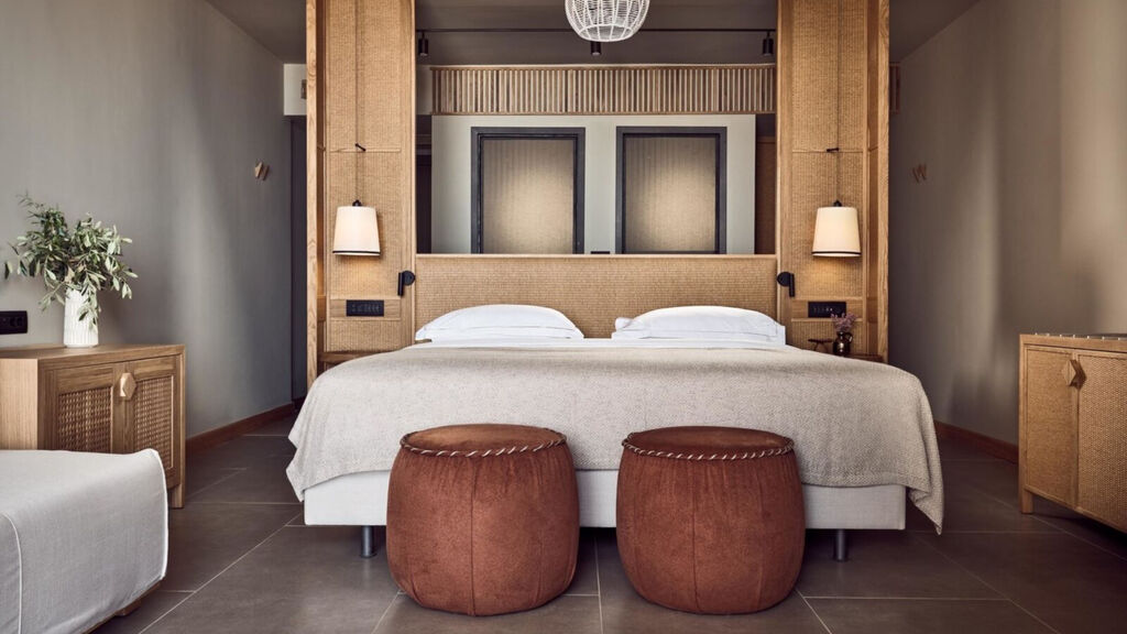 The Royal Senses Resort, Curio Collection By Hilton