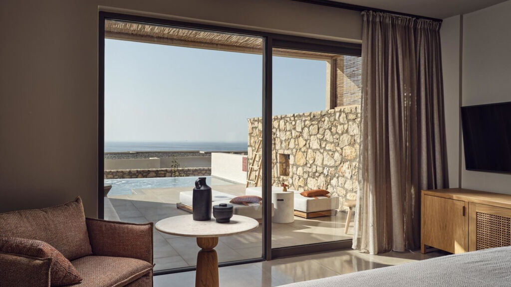 The Royal Senses Resort, Curio Collection By Hilton