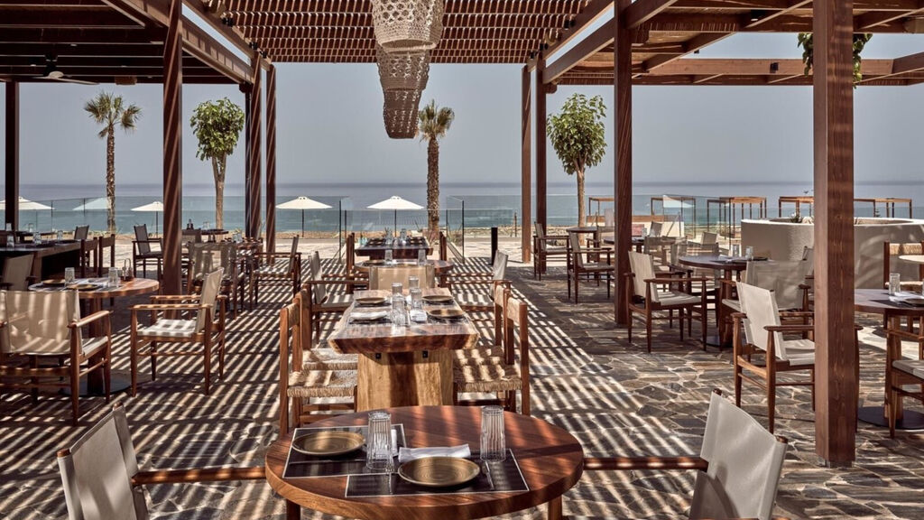 The Royal Senses Resort, Curio Collection By Hilton