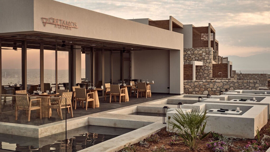 The Royal Senses Resort, Curio Collection By Hilton