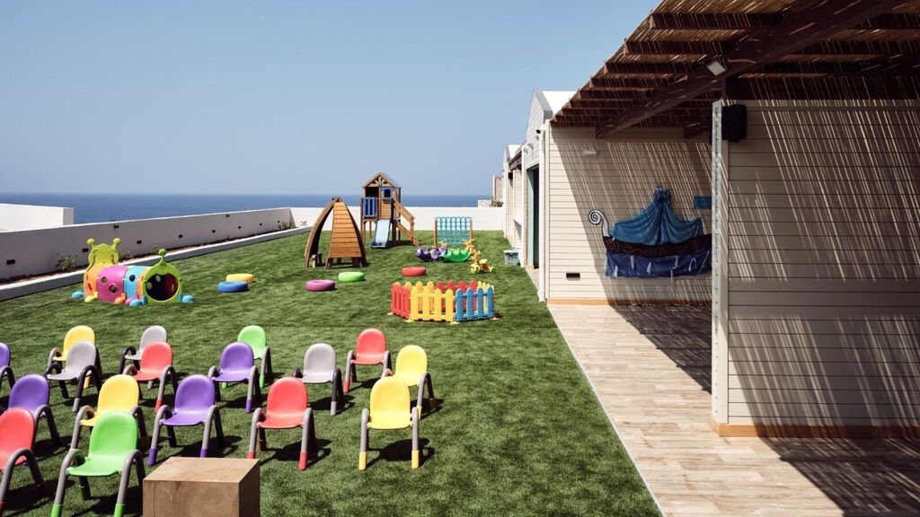 The Royal Senses Resort, Curio Collection By Hilton