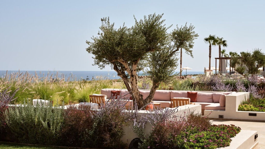 The Royal Senses Resort, Curio Collection By Hilton