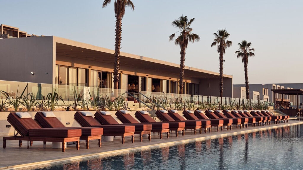 The Royal Senses Resort, Curio Collection By Hilton