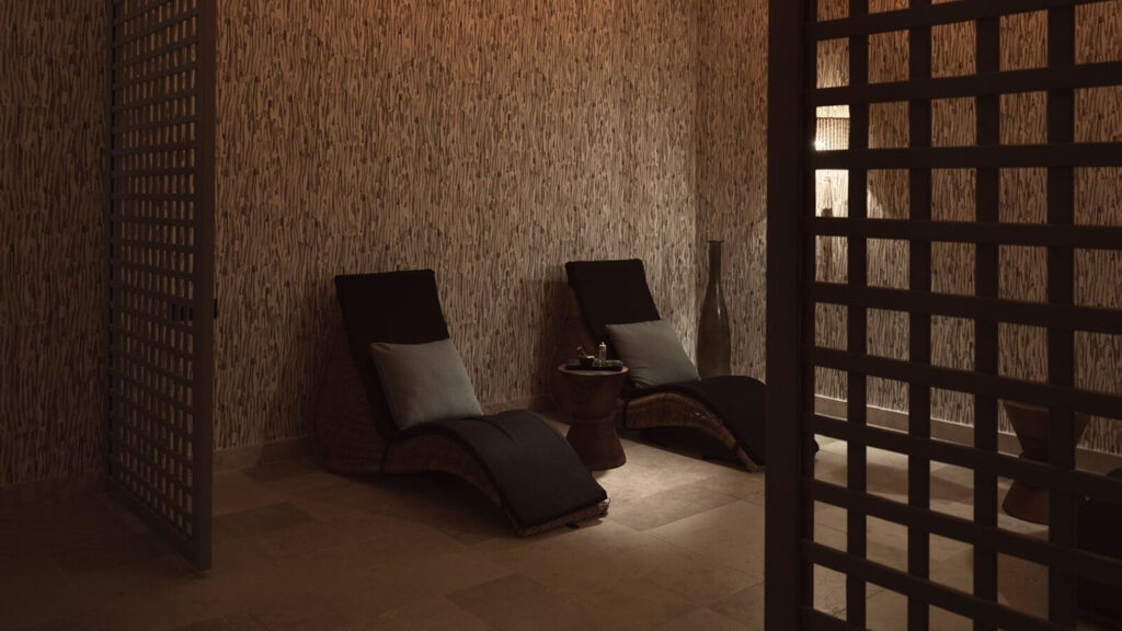 The Royal Senses Resort, Curio Collection By Hilton