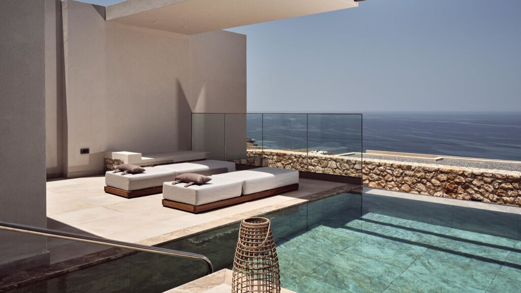 The Royal Senses Resort, Curio Collection By Hilton