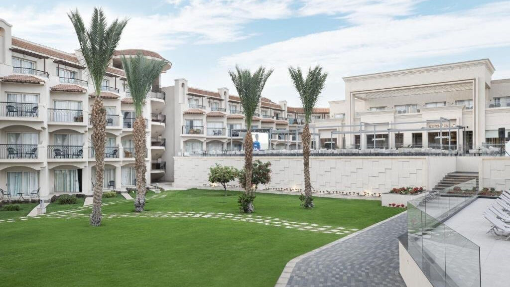 The V Luxury Resort Sahl Hasheesh