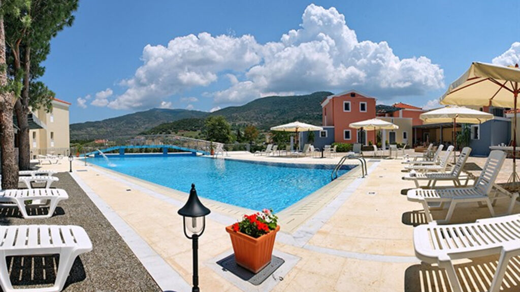 Theofilos Superior Resort