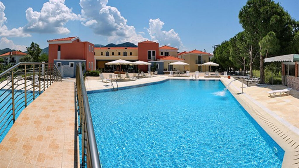 Theofilos Superior Resort