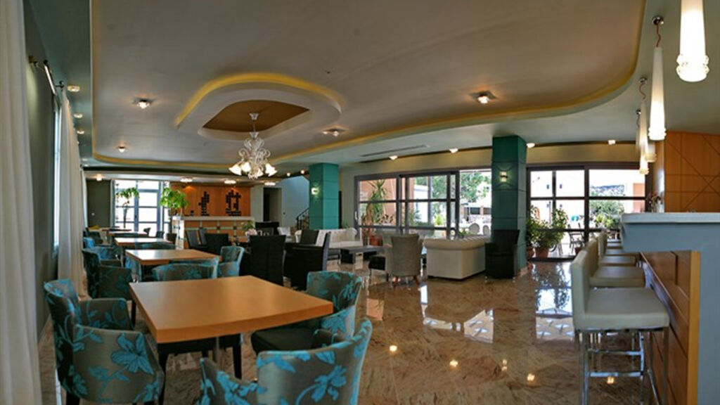 Theofilos Superior Resort