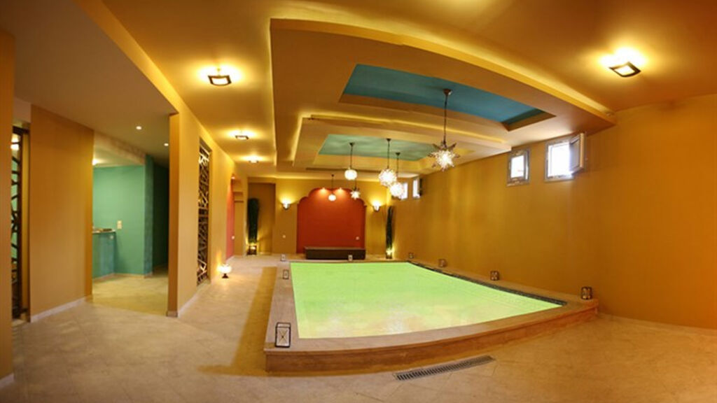 Theofilos Superior Resort