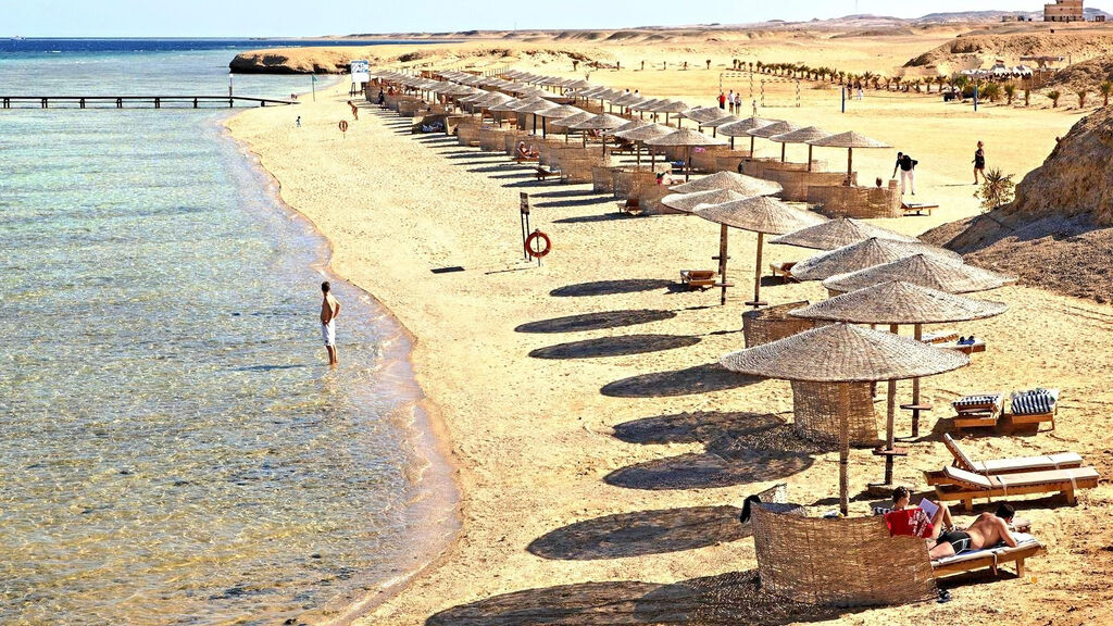 Three Corners Fayrouz Plaza