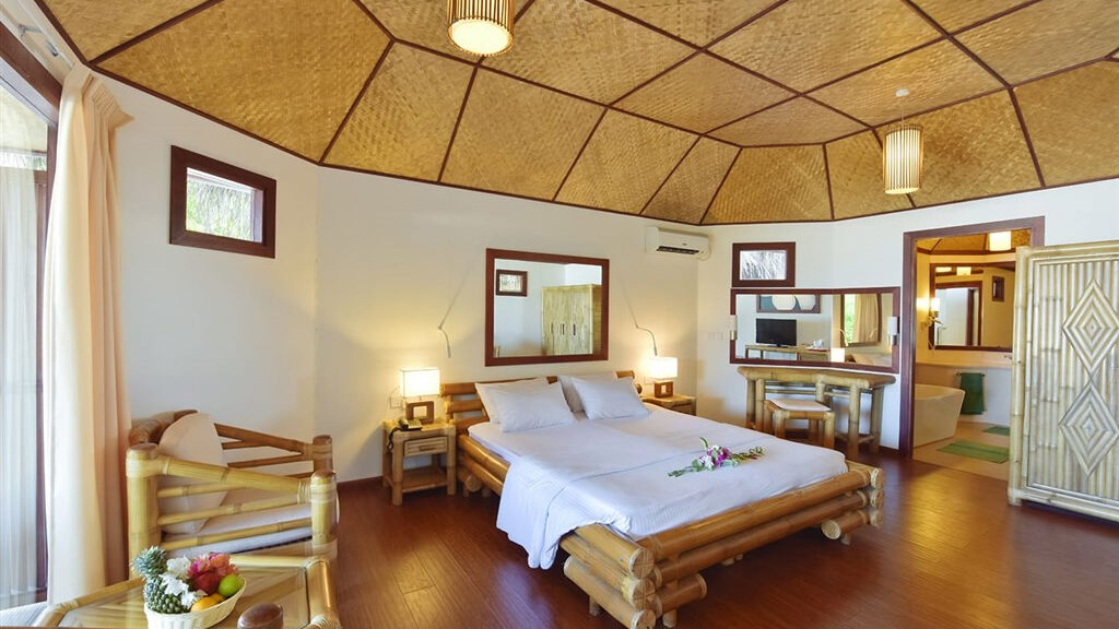 Hotel Thulhagiri Island Resort & Spa