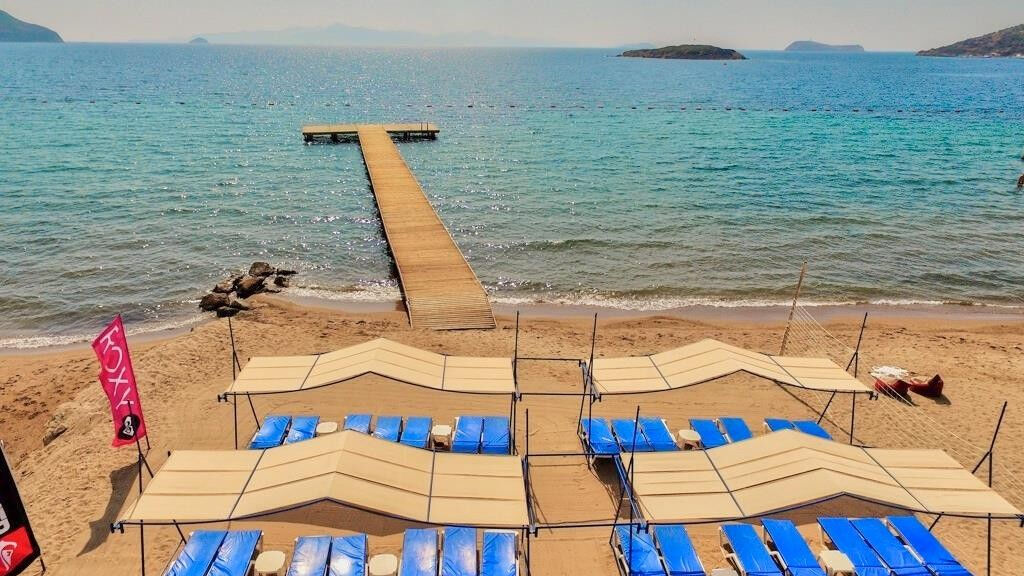 Tiana Beach