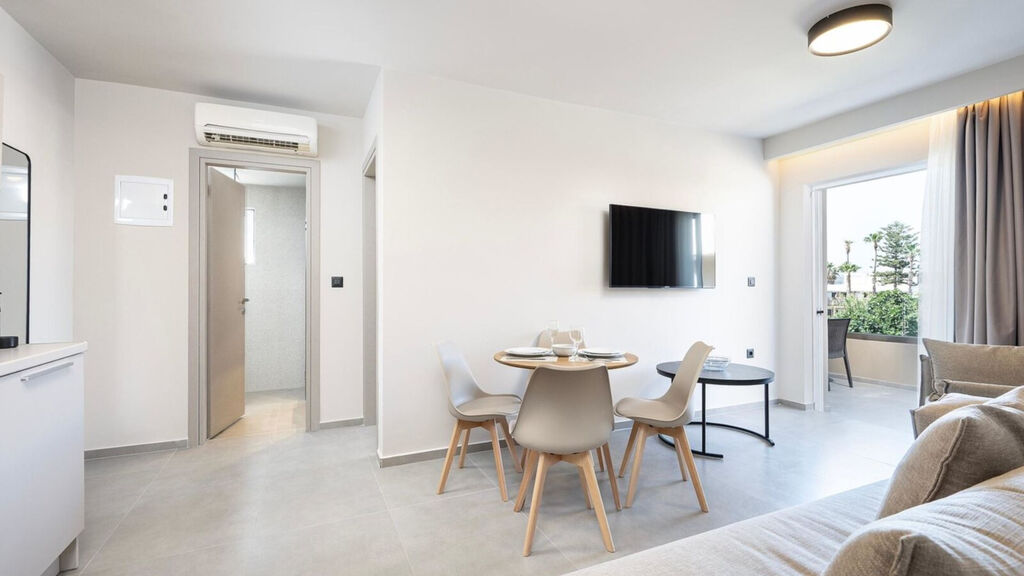 Time To Smile Saline